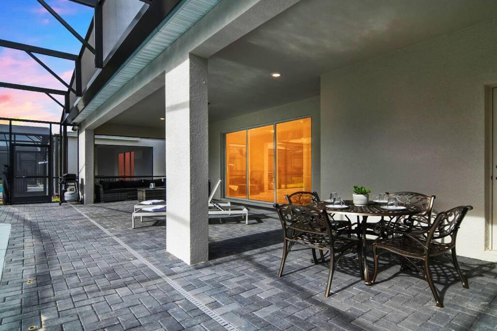 Magical Mansion 10 Bedroom W Pool Near Disney Davenport Bagian luar foto